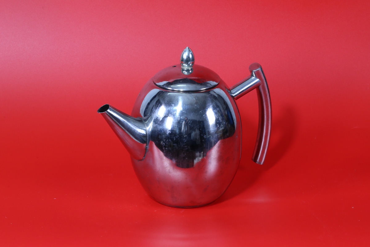 铁茶壶